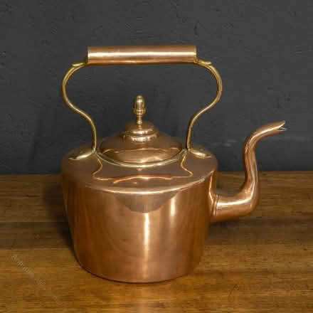 Photo of An Old Kettle (Bellevue EH7) #1