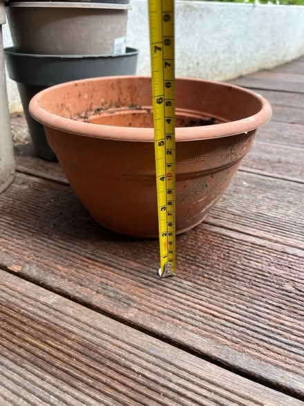 Photo of free 10-15 assorted Plant pots (N6 Highgate High Street) #4