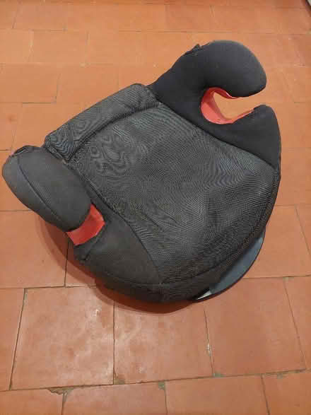 Photo of free Car booster seat (Hollingbury BN1) #1