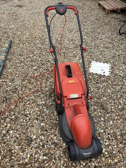 Photo of free Flymo RE320 (Kingston Bagpuize OX13) #1