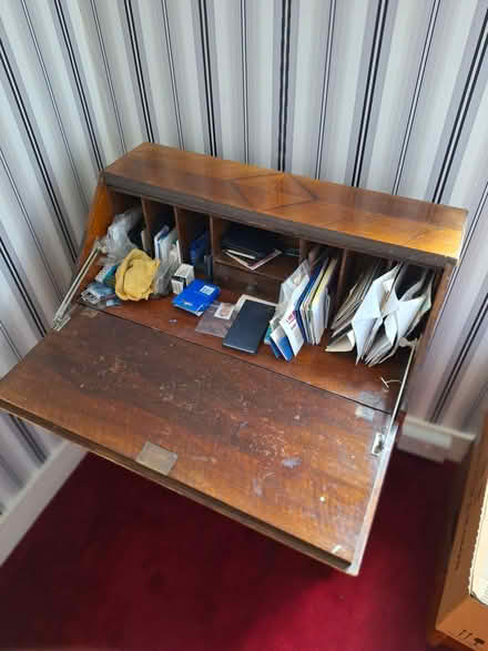 Photo of free Solid wood desk bureau with drawers. 76 w, 38 d, 94 high. (GU10) #2