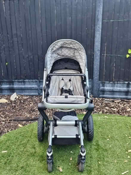 Photo of free Joolz day pram with bassinet (NW6) #4