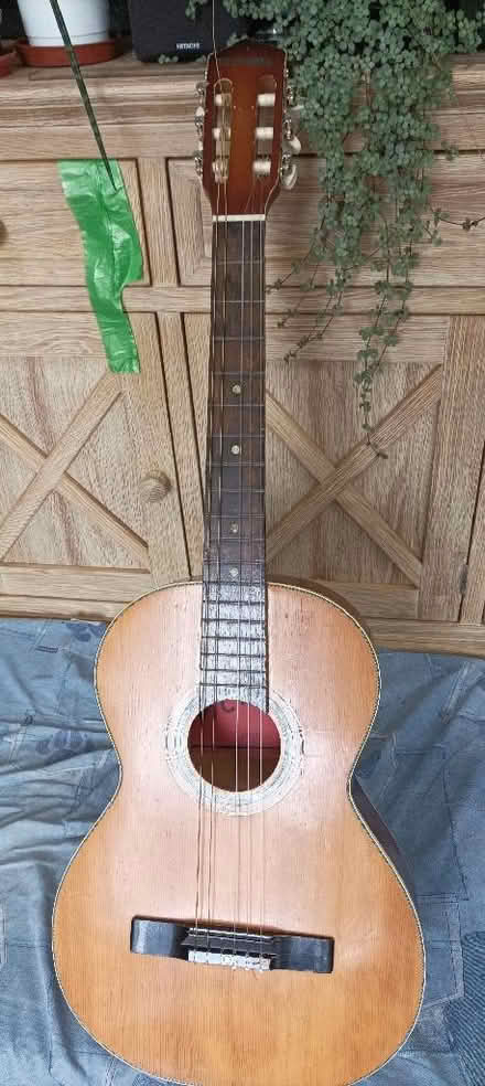 Photo of free Guitar (Chippenham SN15) #1