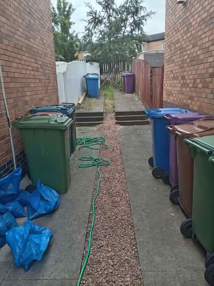 Photo of free garden stones darnley g53 (Darnley G53) #1