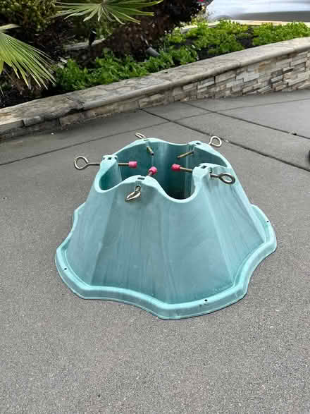 Photo of free Christmas tree stand (Central San Rafael) #1