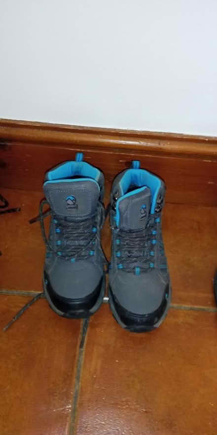 Photo of free Walking boots (Oaklands nr Welwyn AL6) #1