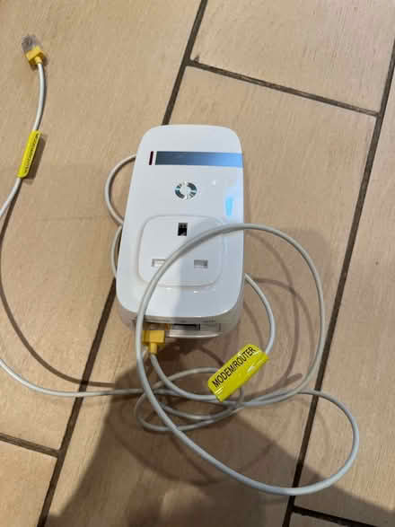 Photo of free Vodafone Wifi Extender (N6 Highgate High Street) #1