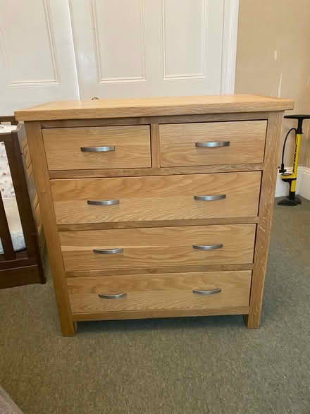 Photo of free Chest of drawers (islington N1) #1