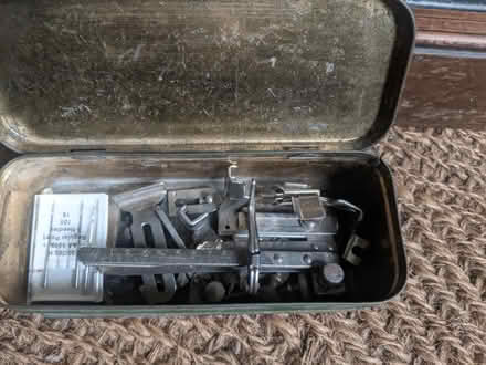 Photo of free Old electric singer sewing machine (Rowde SN10) #2