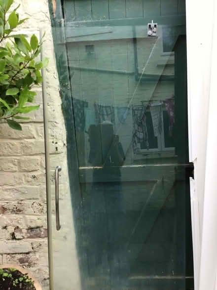 Photo of free Shower door (Aigburth L17) #1