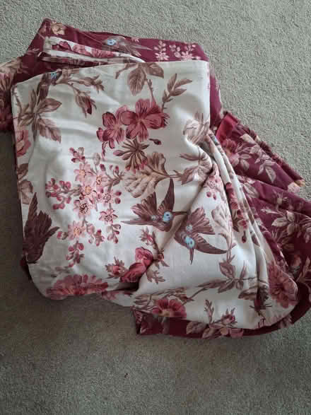 Photo of free Dorma Kingsize Duvet cover and 2 pillow cases (Belmont SM2) #2