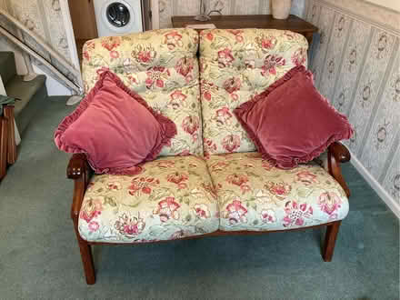 Photo of free 2 seater settee (Chapel-en-le-Frith SK23) #2