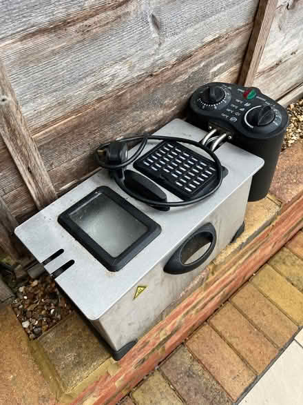 Photo of free Deep fat fryer (Burnham SL1) #1