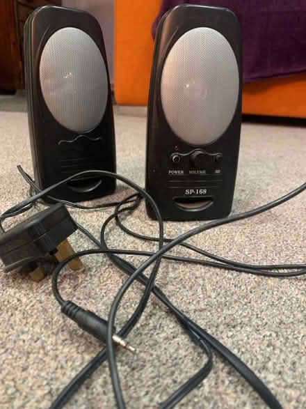 Photo of free Unbranded cabled speakers (Malvern Link WR14) #1