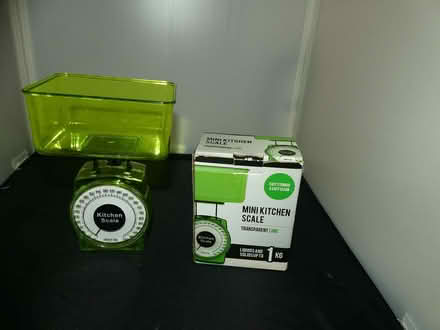 Photo of free Box of Various Kitchen Items (Freshbrook SN5) #1