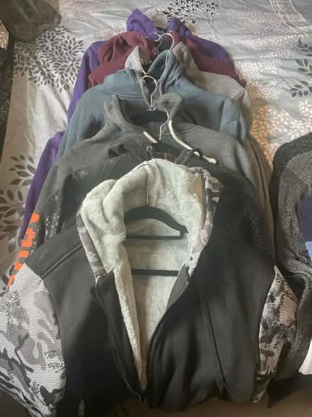 Photo of free Men’s Hoodies and Jumpers (Witton Gilbert DH7) #1