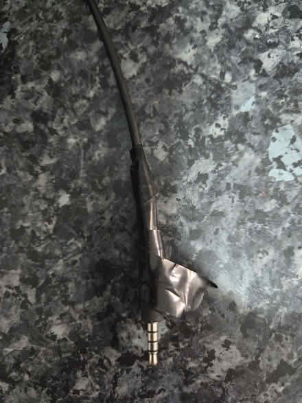 Photo of free Working headphones and microphone (Leytonstone E11) #2