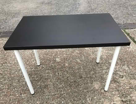 Photo of free IKEA desk, black 100 x 60 cm (Lower Sydenham SE26) #1