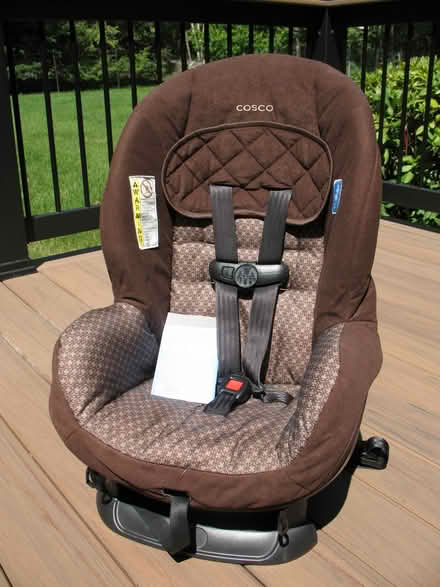 Photo of free Convertible Child Car Seat (southwest Salem) #1