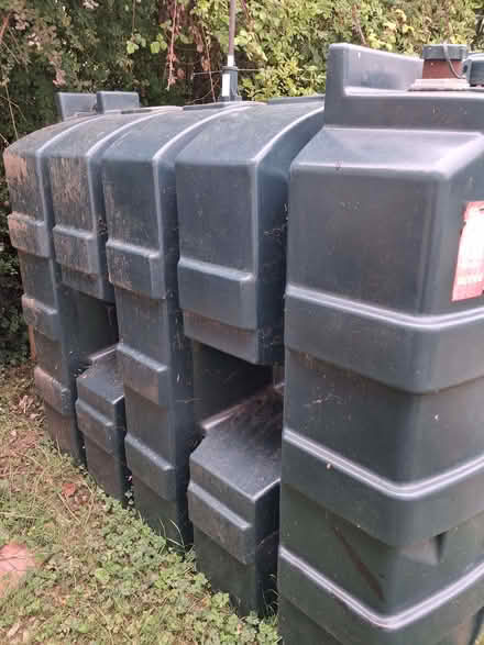 Photo of free oil tank bunded plastic1000 litre (Yarpole HR6) #1