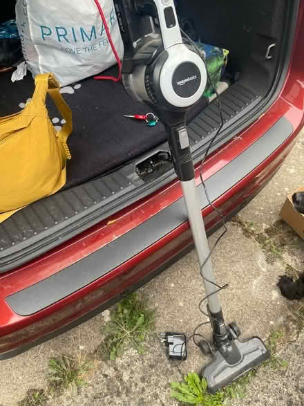 Photo of free Vacuum cleaner rechargeable (Sutton Courtenay OX14) #1