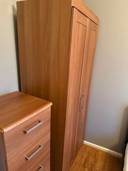 Photo of free Wardrobe and chest of drawers (SW2 5LW) #4