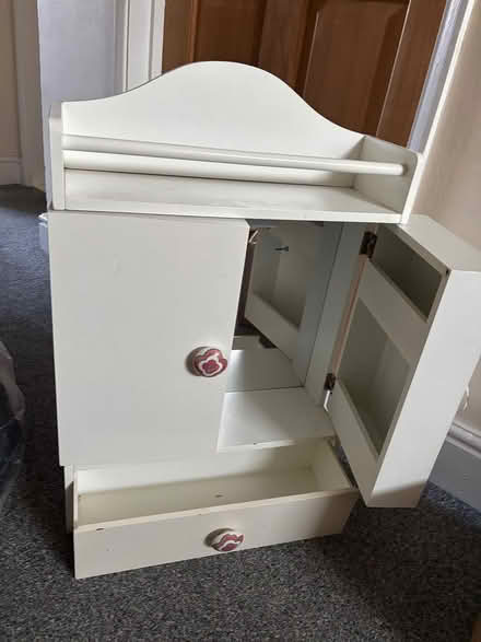 Photo of free Bathroom mirror and organiser (St Leonards on sea TN38) #1