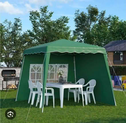 Photo of Gazebo (Brimington S43) #1