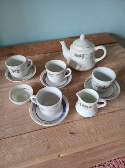Photo of free Old child's tea set (Eastbourne BN20) #1