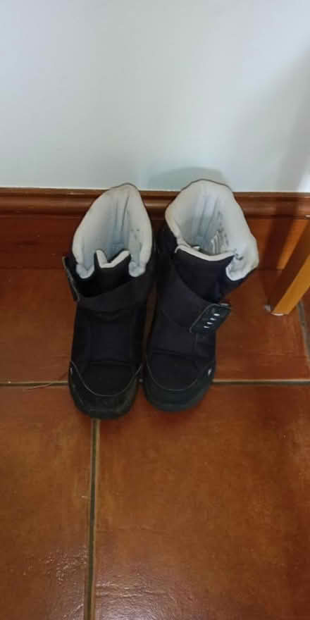 Photo of free Snow boots. (Oaklands nr Welwyn AL6) #1