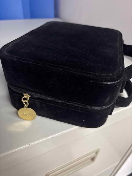 Photo of free Giorgio Armani vanity case (Euxton PR7) #1