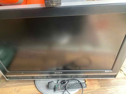 Photo of free 32” tv (Kingston park NE3) #1