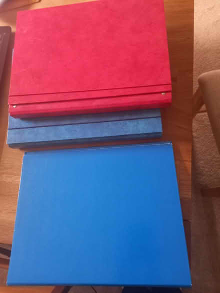 Photo of free Document binders (Cramond EH4) #1