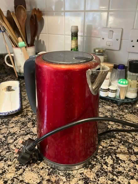 Photo of free Kettle (Goffs Oak EN7) #1