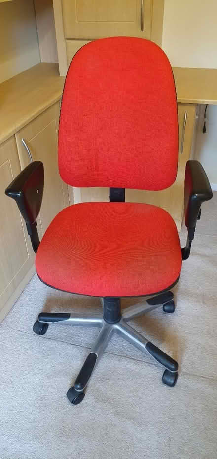 Photo of free Office chair (Godalming) #1
