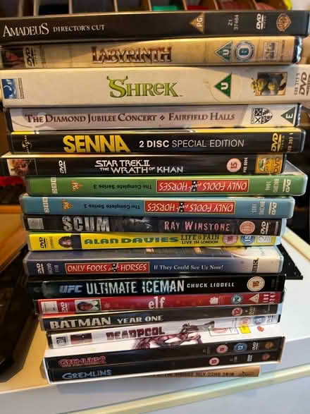 Photo of free Dvds (Woodside CR0) #1