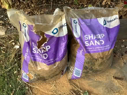 Photo of free bags of sharp sand (Townsend AL3) #1