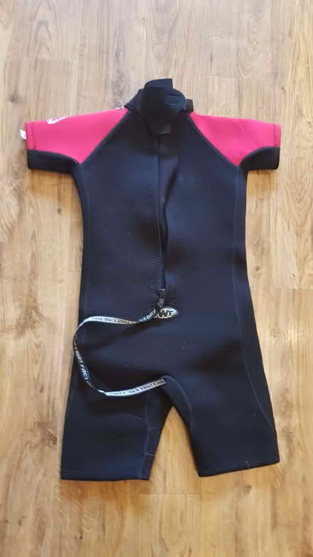 Photo of free Child wet suit (approx 5-7 years) (Royston SG8) #1