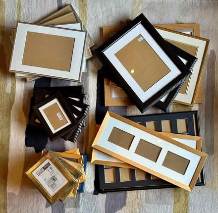 Photo of free 24 quality photo/picture frames (Horsham North RH12) #1