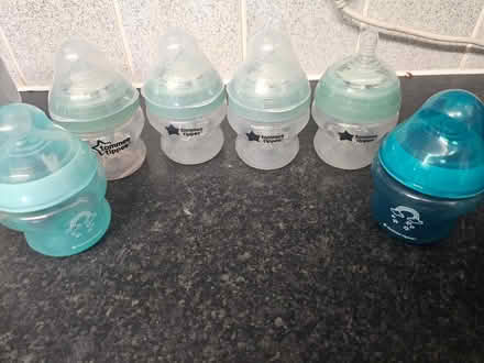Photo of baby milk bottles (CT3 31Albans Road) #1