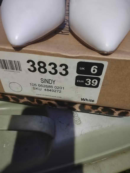 Photo of free High heel ladies shoes size 6 (Furzton MK4) #2