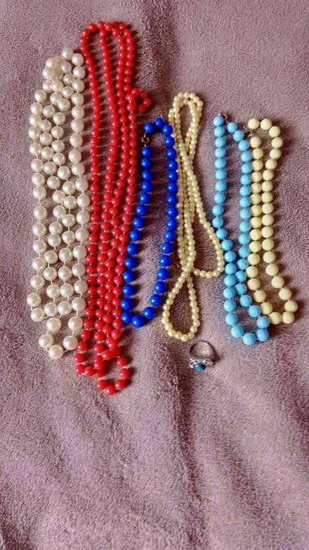 Photo of free Jewellery (AB12) #1