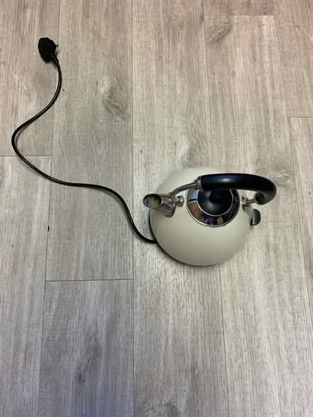 Photo of free Electric kettle (Ringwood BH24) #1