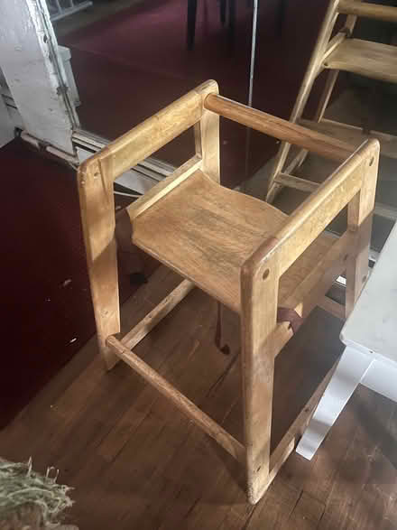 Photo of free child high chair (boerum hill) #1