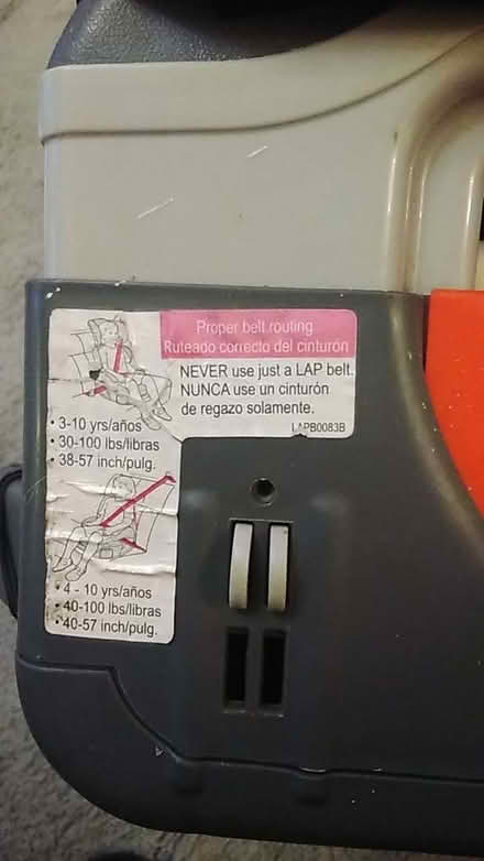 Photo of free GRACO booster seat, ages 3-10 (Old Walcot SN3) #3