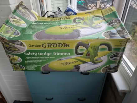 Photo of free Hedge trimmer/Bush cutter (Aspley NG8) #1
