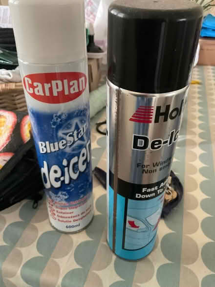 Photo of free Cans of de-icer (Kingsway) #1