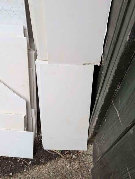 Photo of free 30 Cream porcelain floor/wall tiles. (Headington OX3) #4