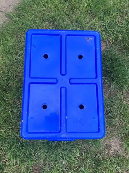 Photo of free Plastic storage or recycling box (DE65) #2