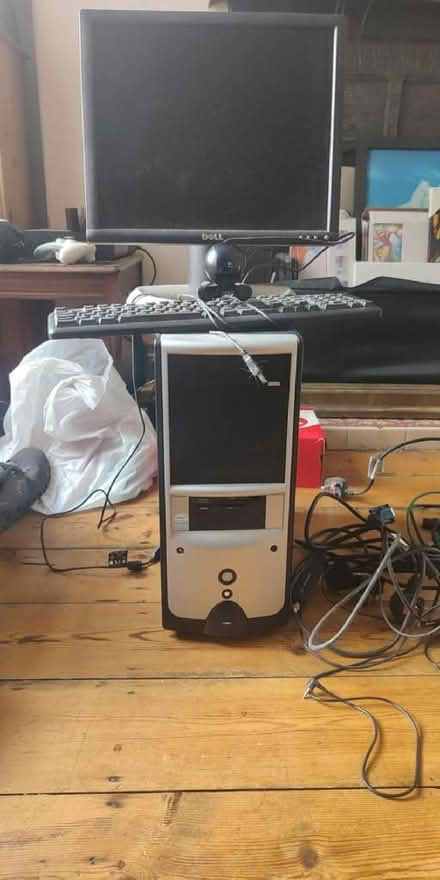 Photo of free Old pc's (Southport PR8) #3